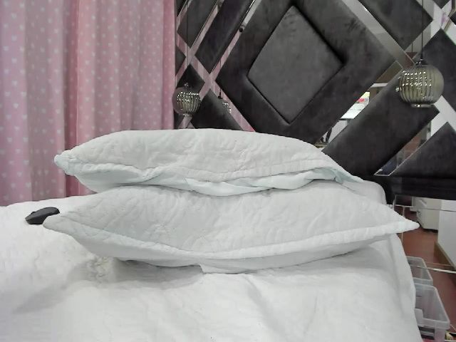 Live sex webcam photo for Violeta_aroca #287856325