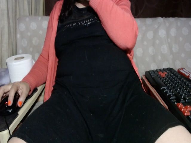 Live sex webcam photo for Carolinessex #264944024