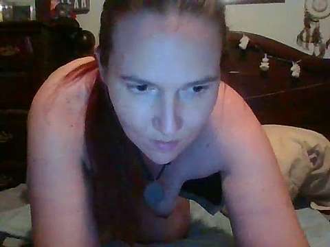 Live sex webcam photo for CrystalCharm #243174350