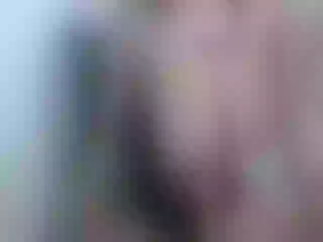Live sex webcam photo for Fuckontitsaxx #252631459