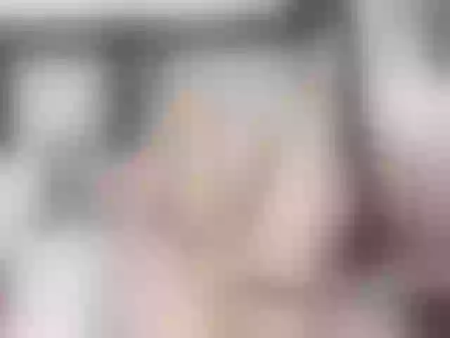 Live sex webcam photo for Elliza717 #253941008
