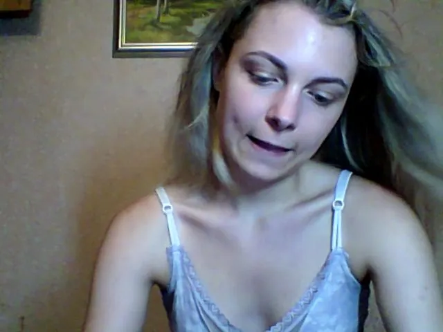 Live sex webcam photo for BreeAngel #257695314