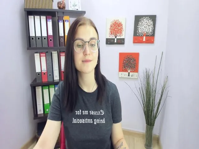 Live sex webcam photo for EvaMild #252961783