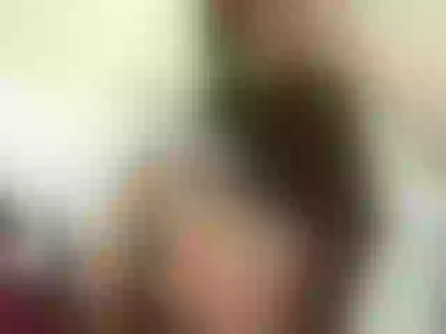 Live sex webcam photo for KissMoline #255266965