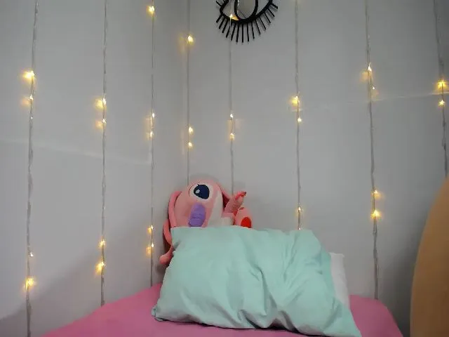 Live sex webcam photo for ETHANJARA #256387017