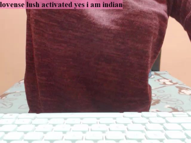 Live sex webcam photo for PARADISEQEEN #265004892