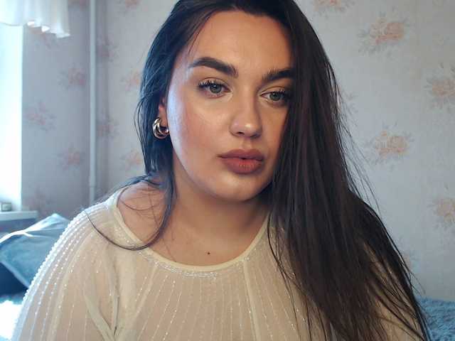 Live sex webcam photo for helena4u #241317384