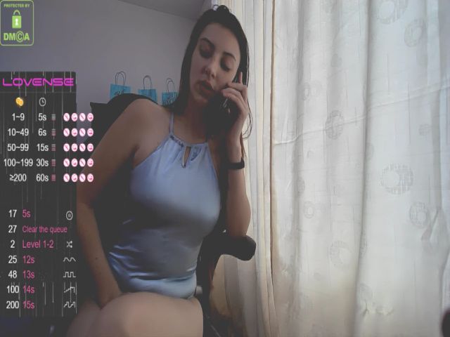 Live sex webcam photo for Lunadoll1 #255970460