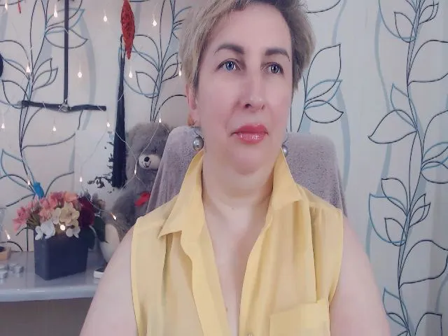 Live sex webcam photo for DepravedMadam #252982421