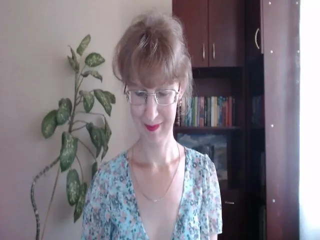 Live sex webcam photo for Superledystar #262678336