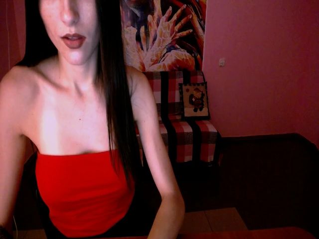 Live sex webcam photo for Frioninny #263915461