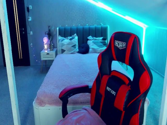 Live sex webcam photo for Red_Catty #255874709