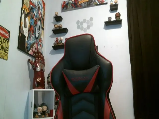 Live sex webcam photo for Bouncinbootie #252450769