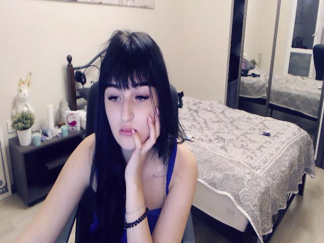 Live sex webcam photo for Hot__Moon #260835821