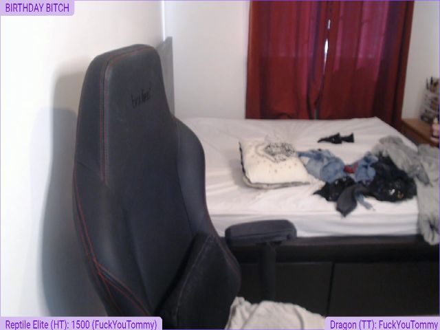 Live sex webcam photo for SpicySmithers #254826485