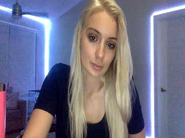 Live sex webcam photo for Sammy_gray #259899584