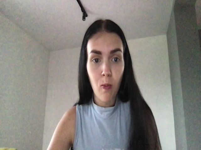 Live sex webcam photo for AdriaPretty #264737312