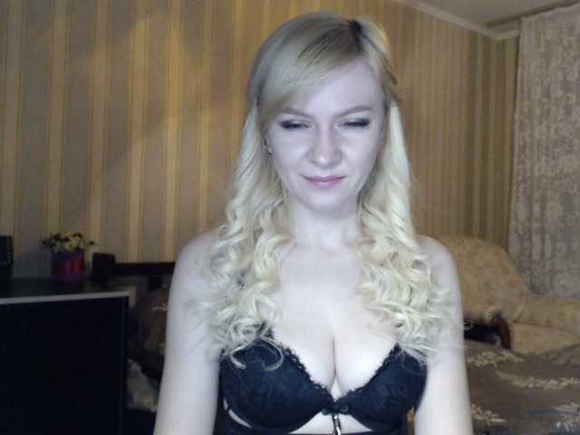 Live sex webcam photo for ParadiseAlina #287919652