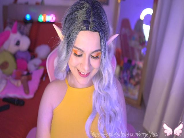 Live sex webcam photo for Angelytaxx #257193777