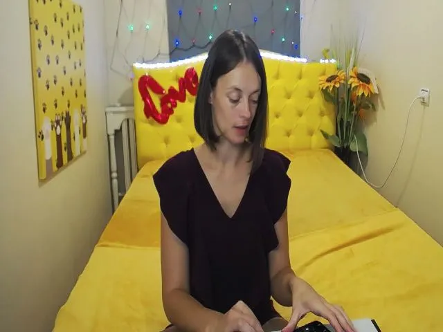 Live sex webcam photo for AngryMFC #262655587