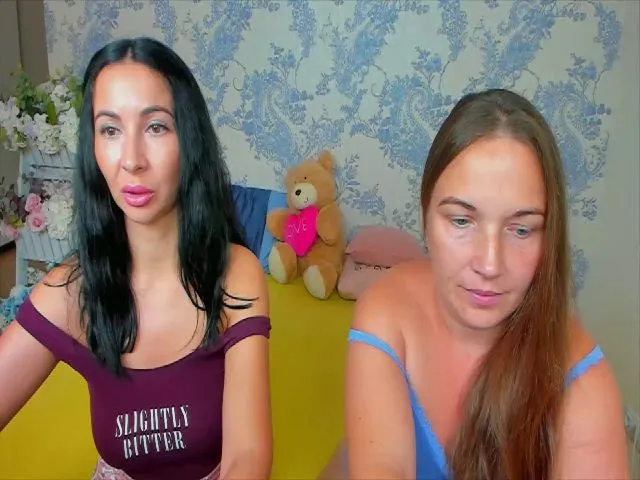 Live sex webcam photo for NikaRysa #260161005