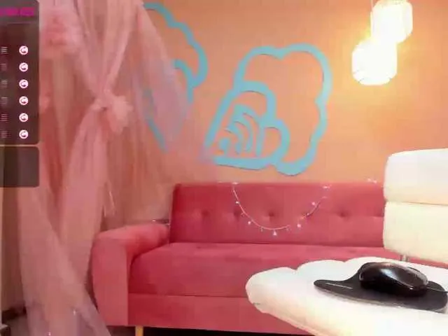 Live sex webcam photo for ZoePresley #240888413