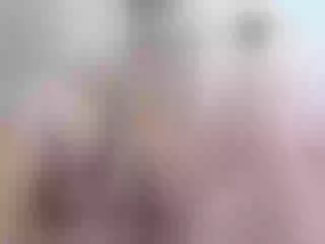 Live sex webcam photo for BeautyM27 #253769181