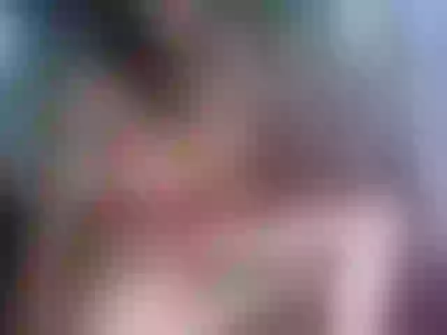 Live sex webcam photo for Lupe-blue #240949182