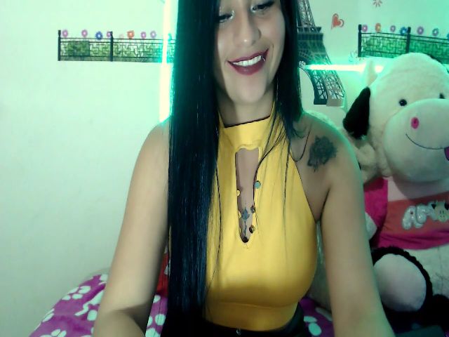 Live sex webcam photo for Katrina_rouse #265350574