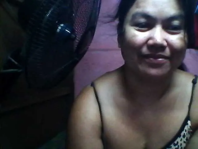 Live sex webcam photo for princess4uxx #253961056