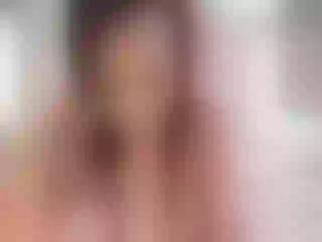Live sex webcam photo for White_Snow_ #262538631