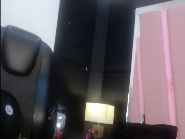 Live sex webcam photo for avriljhonson #253957246