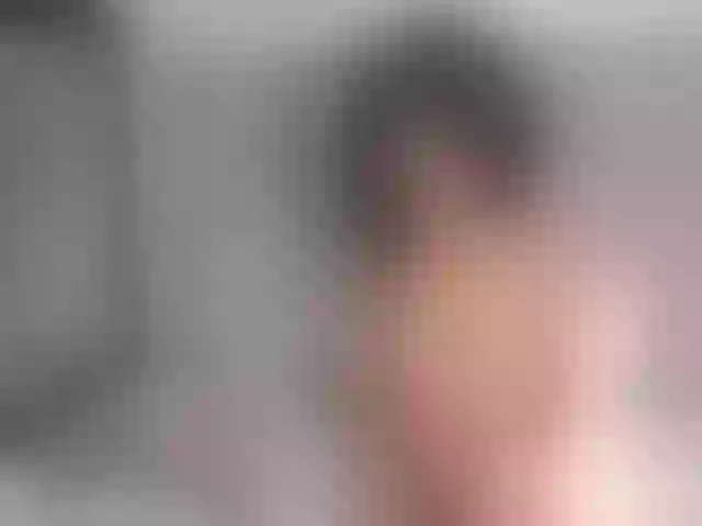Live sex webcam photo for EbonyGolds #252409531