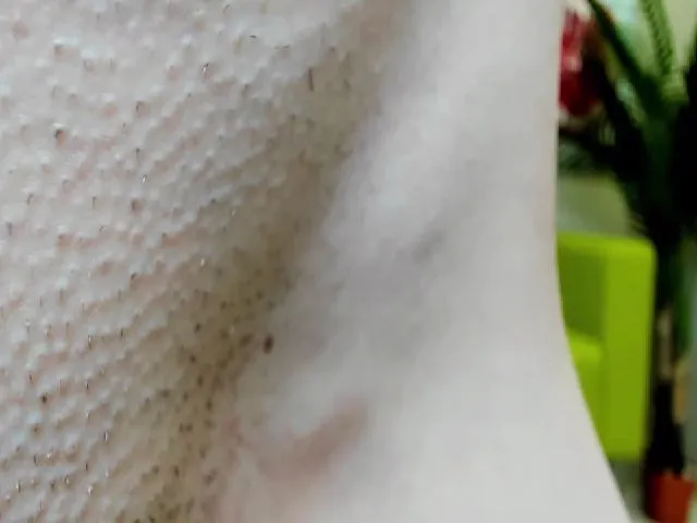 Live sex webcam photo for RubyBlaze #256937222