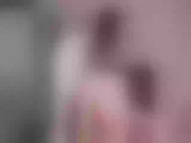 Live sex webcam photo for Sun_kissed1 #252776078