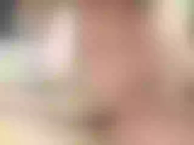 Live sex webcam photo for juliesquirts #241058746