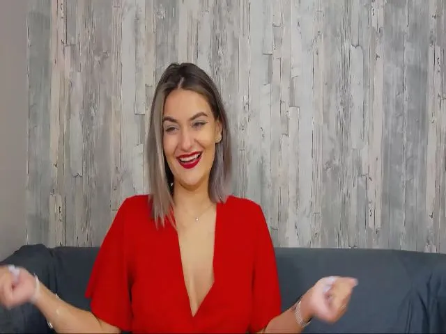 Live sex webcam photo for SecretAmber #255954342