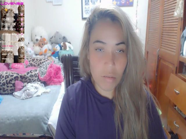 Live sex webcam photo for Meganhill_ #260972513