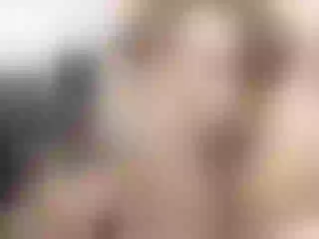 Live sex webcam photo for goddessallyse #241025147