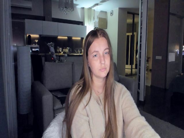 Live sex webcam photo for GossipGirl_ #252872629