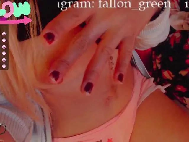 Live sex webcam photo for karolfox #241309324