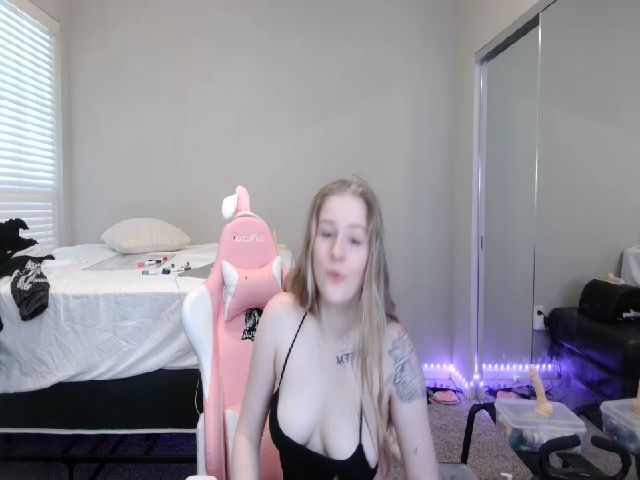 Live sex webcam photo for Bunnydathug #260223144