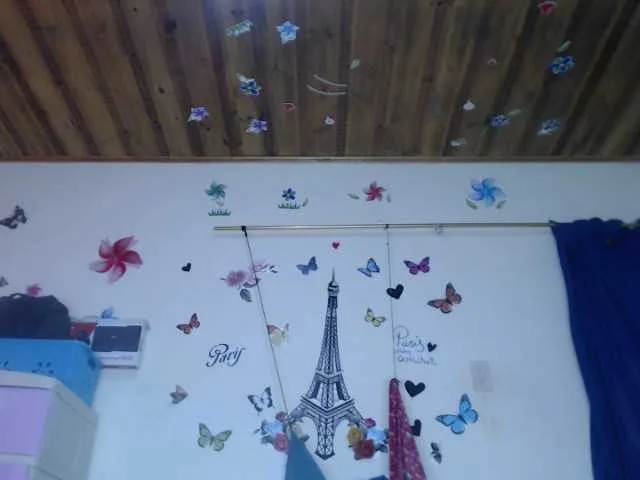 Live sex webcam photo for sexy-hot #254226405