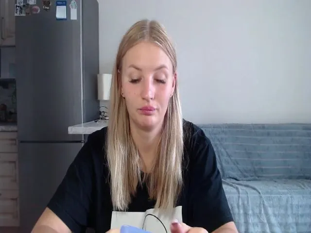 Live sex webcam photo for UrBlack_Kitty #262983604