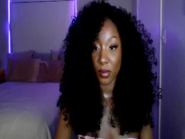 Live sex webcam photo for violetnightsx #263471397