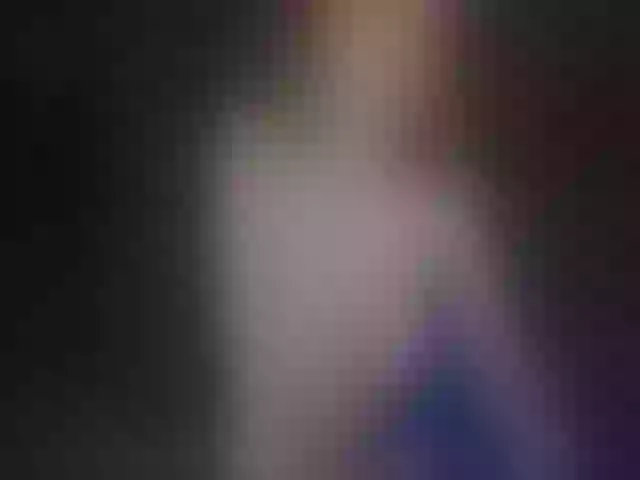 Live sex webcam photo for lumoore #255417567