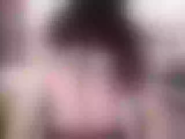 Live sex webcam photo for Tinatint #245404103