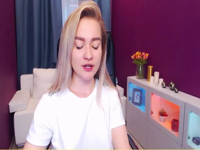 Live sex webcam photo for Kara_Smith #255814098