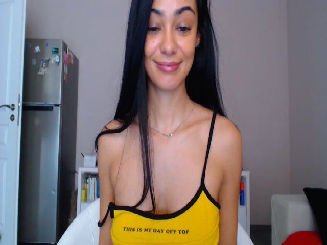 Live sex webcam photo for Penellop #252783504