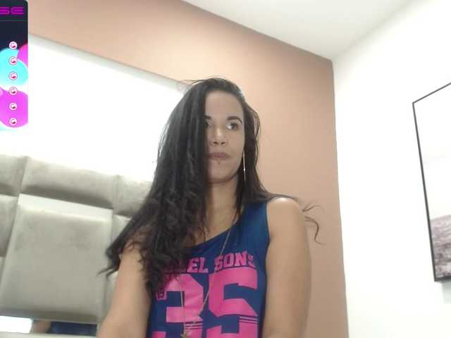 Live sex webcam photo for CrissMartiin #245274723